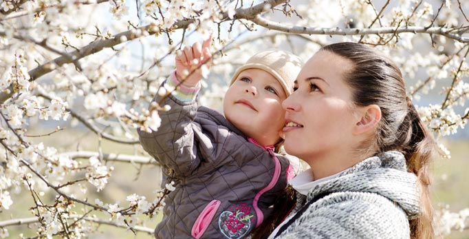 Kinderschuhe für Jungen und Mädchen im Frühling